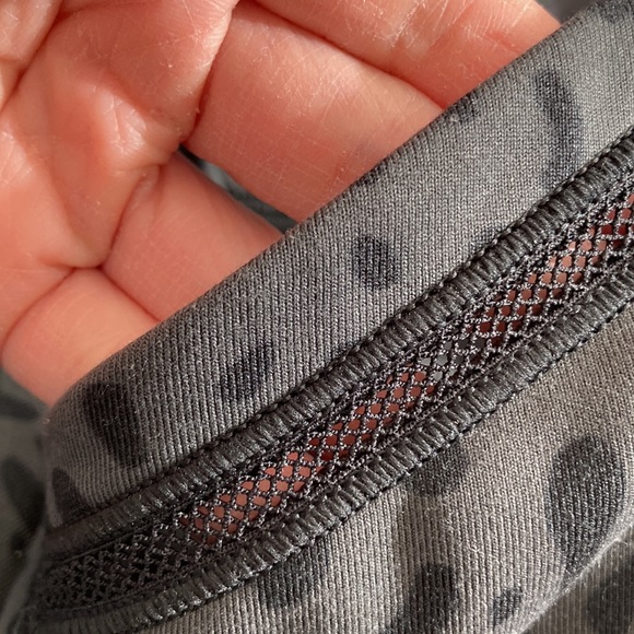 Lululemon just breathe tank 6 - Picture 6 of 10